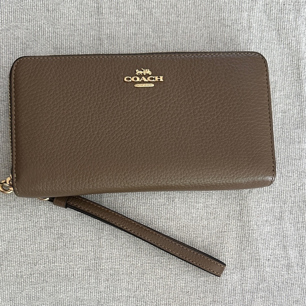 Coach Taupe Leather Wallet